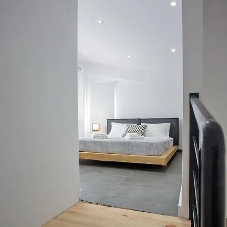 Joy C Deluxe Nea Iraklitsa