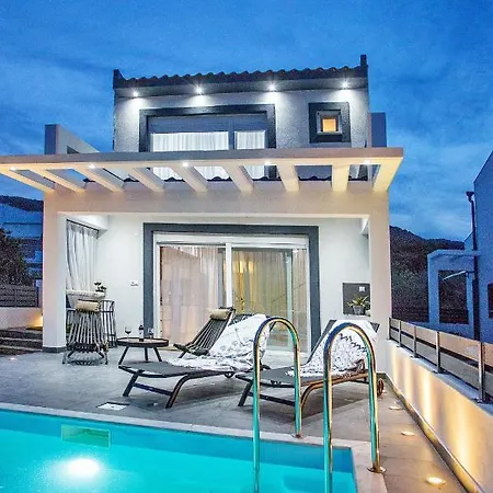 Joy C Deluxe Nea Iraklitsa