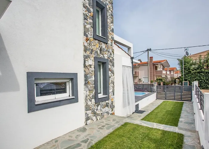 Joy C Deluxe Villa *